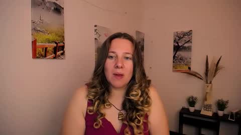 Anna online show from September 2025 09:03:02 PM