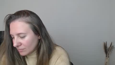 Anna online show from November 2025 02:07:02 PM