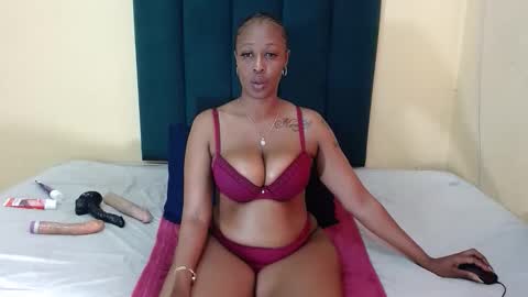 darknlovelyxxx99 online show from September 2025 01:33:02 PM