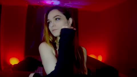 Snapshot of darkskullmistress chatting on March 2025 03:34:02 AM roseredgoddess online show from March 2025 03:34:02 AM