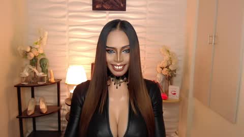 HAPPY BIRTHDAY MISTRESS MADRIANA online show from December 2024 10:08:02 AM