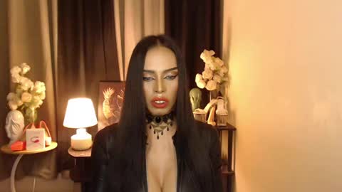 HAPPY BIRTHDAY MISTRESS MADRIANA online show from January 2025 01:19:01 PM