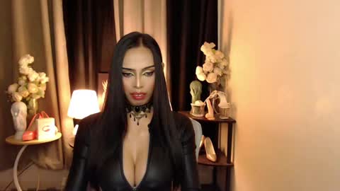 HAPPY BIRTHDAY MISTRESS MADRIANA online show from February 2025 01:42:02 PM