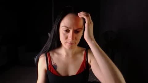 darkspark_ online show from November 2025 11:10:01 AM