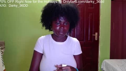 Snapshot of darky_36dd chatting on September 2025 02:59:01 AM exclusive sexual content -- IGTwitterX darky 32dd online show from September 2025 02:59:01 AM