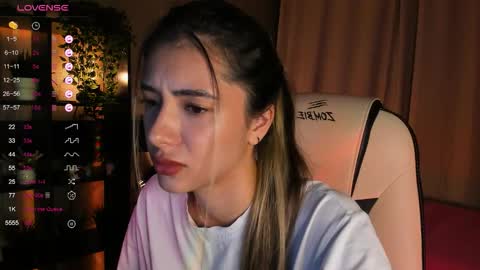 Belle online show from September 2025 04:18:02 AM