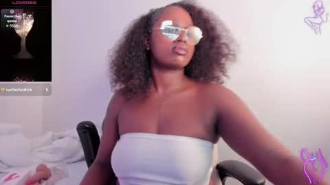 Darle Volant online show from October 2025 11:17:01 AM