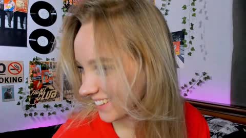 lina online show from December 2024 02:41:02 AM