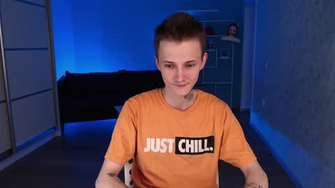 your lovely Oli online show from December 2024 06:22:01 AM