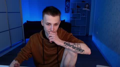 your lovely Oli online show from January 2025 05:07:02 PM
