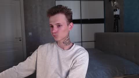 your lovely Oli online show from March 2025 07:30:01 AM