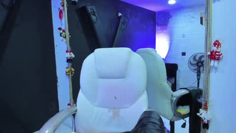 Darling online show from December 2024 03:11:02 PM
