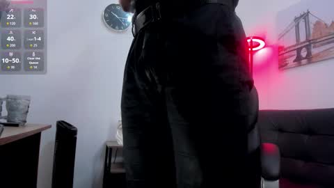 Dash online show from October 2025 11:42:02 AM