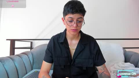 Dass Roman online show from September 2025 07:51:02 PM