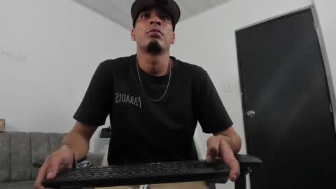 dave online show from October 2025 06:43:01 AM