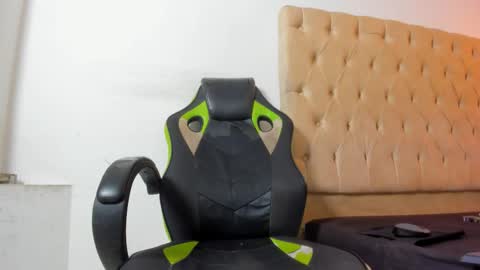 dave online show from November 2025 07:30:01 AM