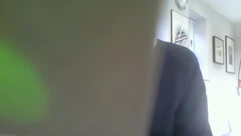 Snapshot of davesmth chatting on December 2025 11:37:02 AM Davesmth online show from December 2025 11:37:02 AM