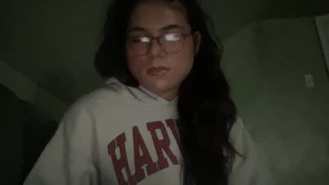 Snapshot of daveydollxoxo chatting on October 2025 01:14:02 AM daveydollxoxo online show from October 2025 01:14:02 AM