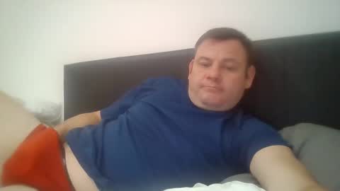 DILFnextdoor69 online show from October 2025 08:17:02 PM