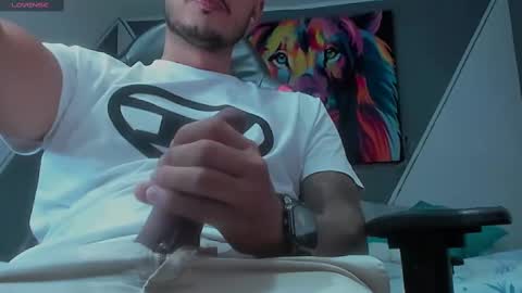 Snapshot of david__ox chatting on September 2025 10:20:01 PM david__ox online show from September 2025 10:20:01 PM