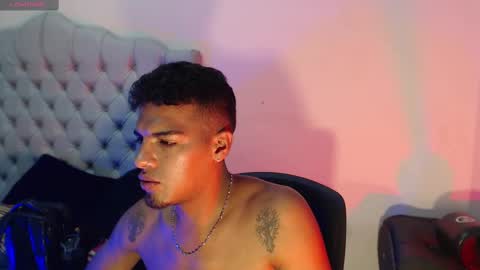 Snapshot of david_bandercock chatting on November 2025 05:08:02 AM david_bandercock online show from November 2025 05:08:02 AM