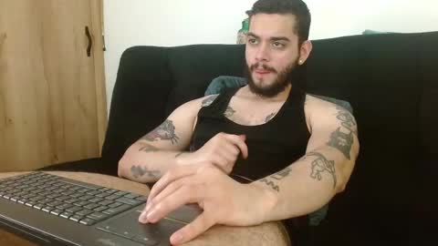 Twitter davidsanctum online show from October 2025 10:18:01 PM