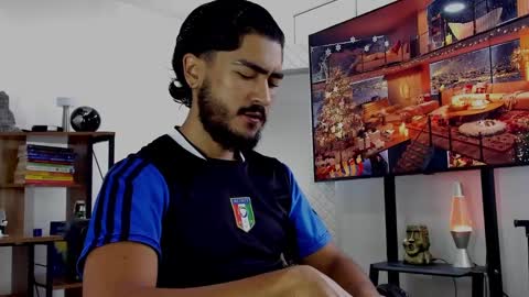 Hey im David that loves to explore and speak their fantasies. Very open talktative and nice. Feel free to chat with me online show from December 2024 01:49:01 PM