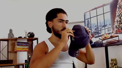 Hey im David that loves to explore and speak their fantasies. Very open talktative and nice. Feel free to chat with me online show from December 2024 07:32:02 PM