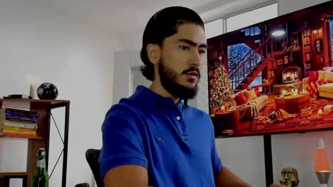 Hey im David that loves to explore and speak their fantasies. Very open talktative and nice. Feel free to chat with me online show from December 2024 01:00:02 PM