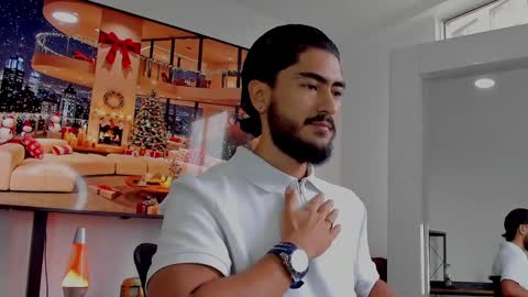 Hey im David that loves to explore and speak their fantasies. Very open talktative and nice. Feel free to chat with me online show from December 2024 01:42:02 PM