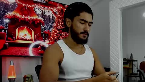 Hey im David that loves to explore and speak their fantasies. Very open talktative and nice. Feel free to chat with me online show from December 2024 11:21:01 AM