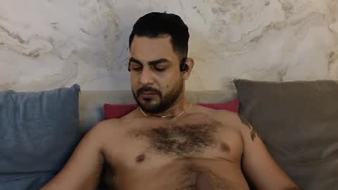 JF oliveira online show from February 2025 01:33:02 PM