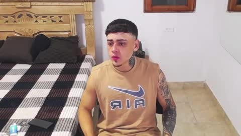 Snapshot of david_rousse_ chatting on November 2025 09:41:01 AM luis online show from November 2025 09:41:01 AM