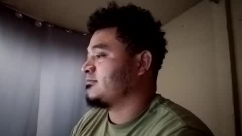 Snapshot of davidjose1995 chatting on December 2024 06:50:01 PM Juice cock online show from December 2024 06:50:01 PM