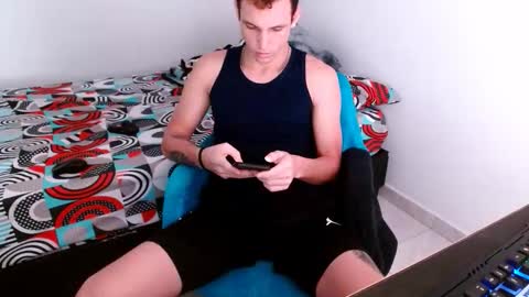 Snapshot of davidsalazar33 chatting on October 2025 09:47:02 PM davidsalazar33 online show from October 2025 09:47:02 PM