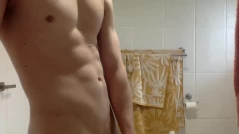 Snapshot of davidwill1 chatting on December 2024 03:47:02 AM davidwill1 online show from December 2024 03:47:02 AM