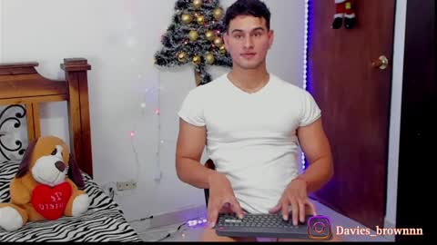 Davies brown    schedule 12pm to 5pm col time online show from December 2024 12:45:02 AM