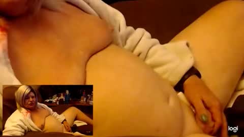 Snapshot of dawndoesall chatting on November 2025 11:05:01 PM dawndoesall online show from November 2025 11:05:01 PM