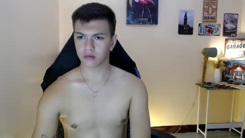 Snapshot of dax_x chatting on February 2025 03:53:01 AM JC LOVER BOY online show from February 2025 03:53:01 AM