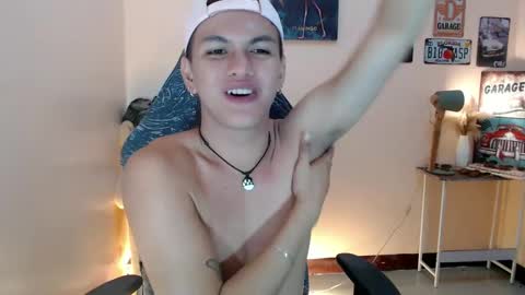 Snapshot of dax_x chatting on February 2025 04:31:01 AM JC LOVER BOY online show from February 2025 04:31:01 AM