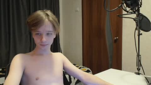 DayliLong online show from December 2024 09:43:01 PM