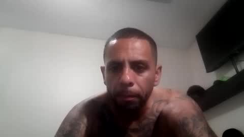 Snapshot of daynnight22 chatting on November 2025 09:51:02 PM daynnight22 online show from November 2025 09:51:02 PM