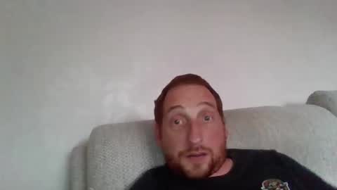 Snapshot of dazza2574 chatting on October 2025 03:24:01 PM dazza2574 online show from October 2025 03:24:01 PM