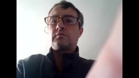 Snapshot of dazzill chatting on January 2025 12:58:02 PM Dazzill online show from January 2025 12:58:02 PM