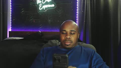 Snapshot of dcrush76 chatting on February 2025 04:26:01 AM DCrush online show from February 2025 04:26:01 AM