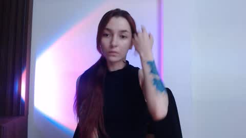 Snapshot of dead_girll chatting on October 2025 11:37:02 PM freak online show from October 2025 11:37:02 PM