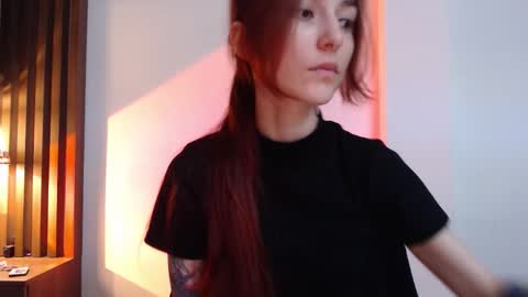 Snapshot of dead_girll chatting on November 2025 11:48:01 PM freak online show from November 2025 11:48:01 PM