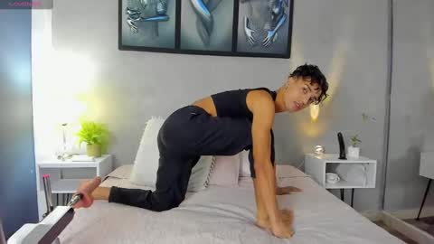 dean_scott online show from January 2025 11:38:02 AM