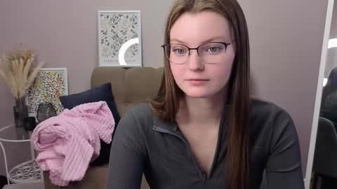 Snapshot of dear_jessica9 chatting on October 2025 09:34:02 AM Jessica online show from October 2025 09:34:02 AM