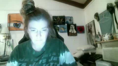 DEBBIE online show from November 2025 01:48:01 AM